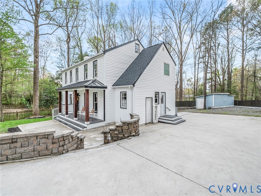 2002 Castle Glen Ct