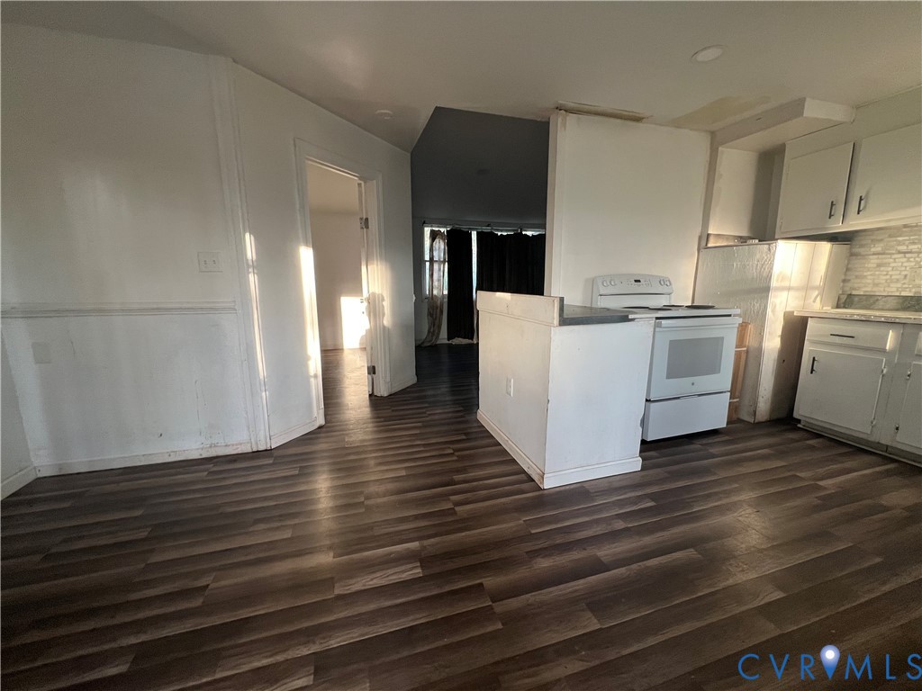 1406 Bramwell Rd