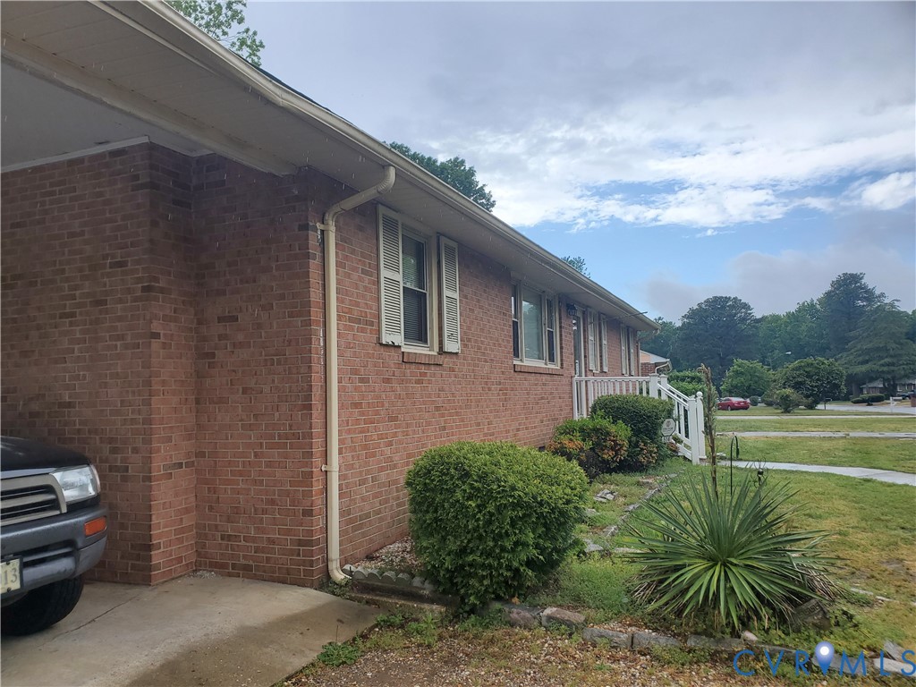 514 Duffton Rd