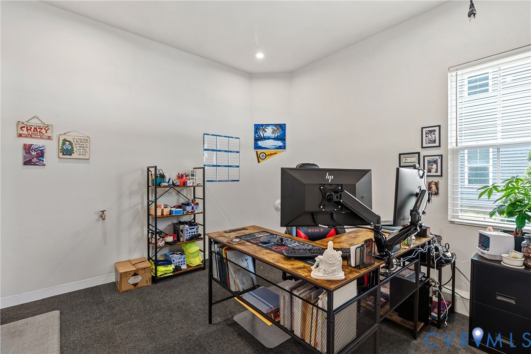 10913 Genito Square Dr