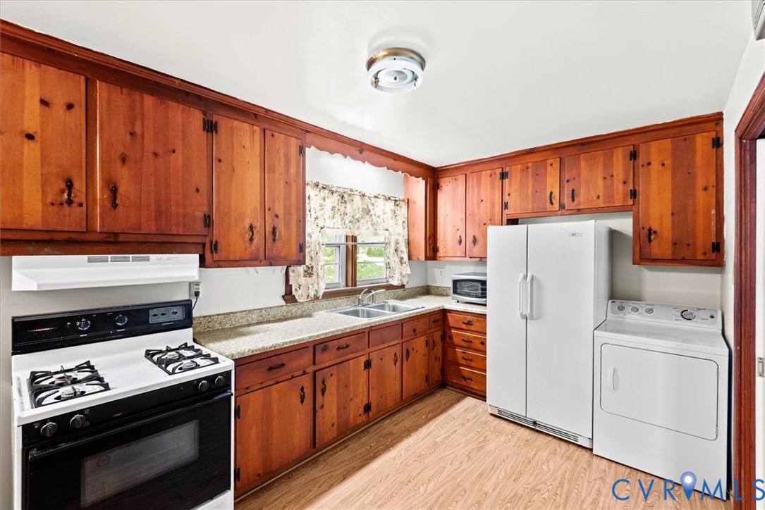 3100 Oconto Rd