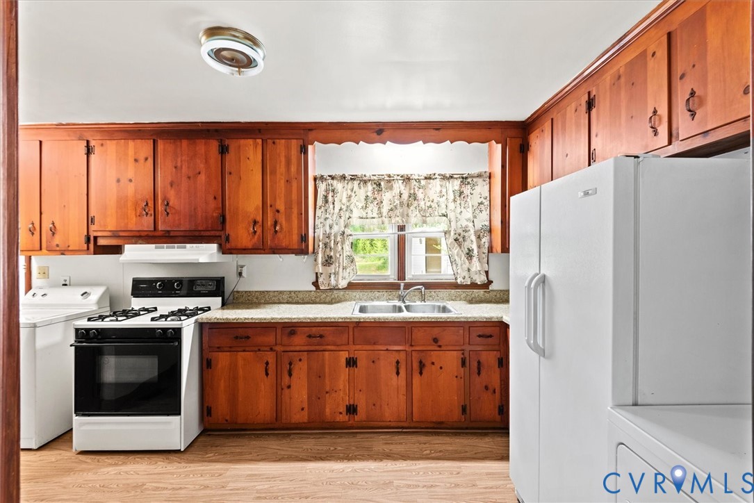 3100 Oconto Rd