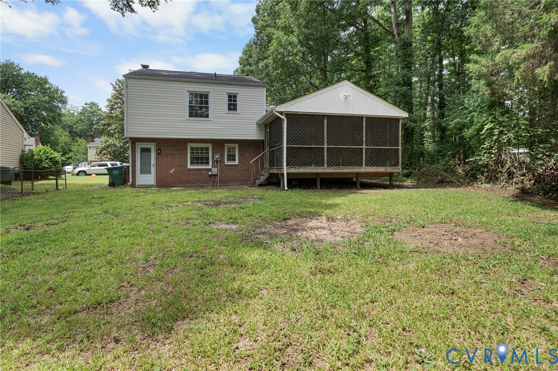 2001 Saline Dr