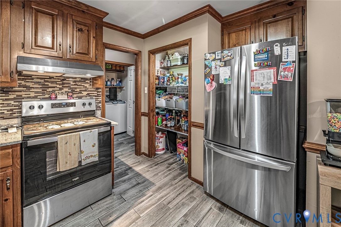 4212 Hunters Landing Dr