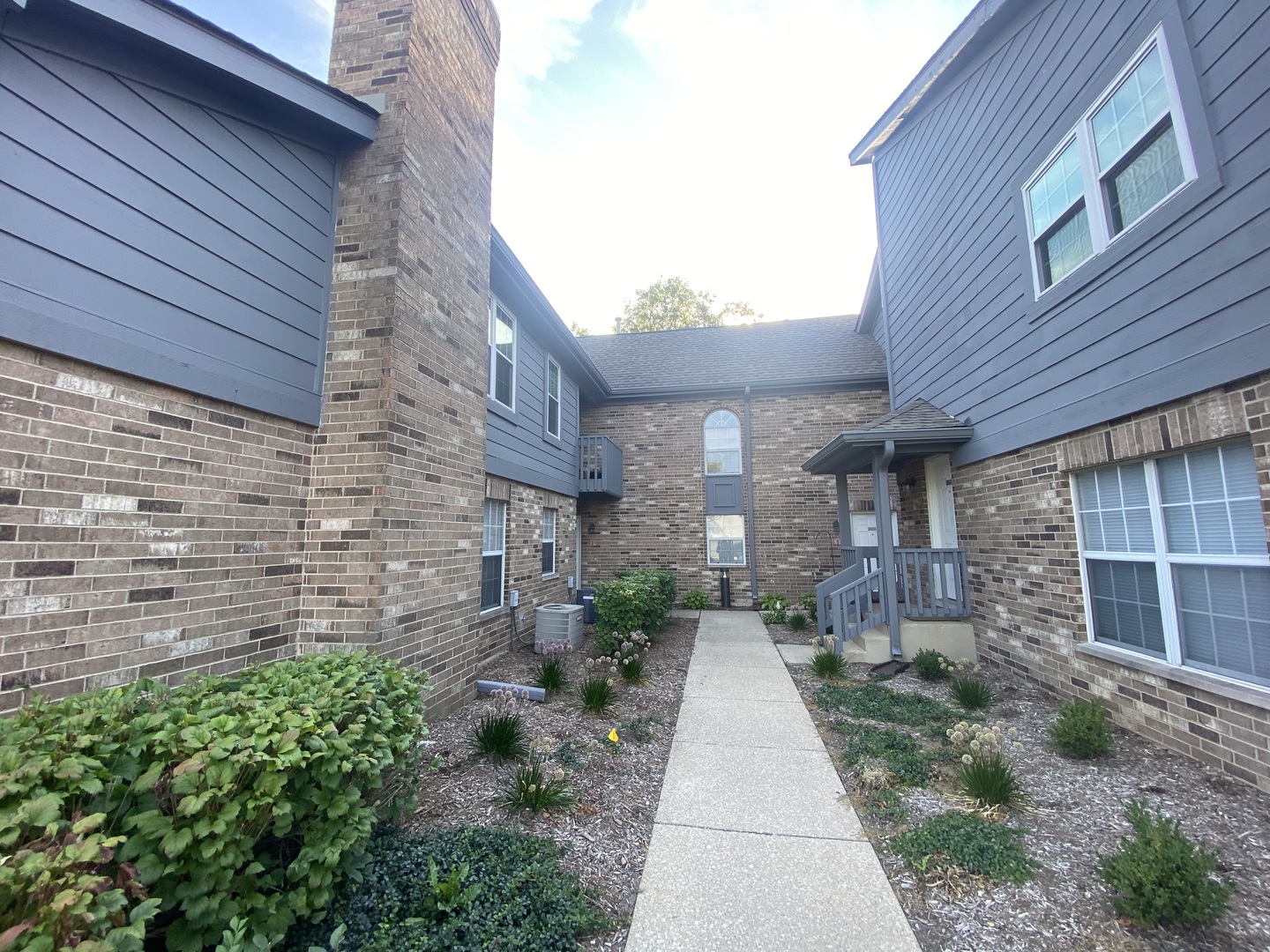 23 Foxcroft Road Unit: 115