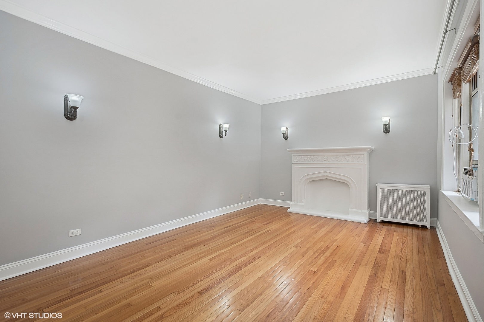 6137 N Hoyne Avenue Unit: 1