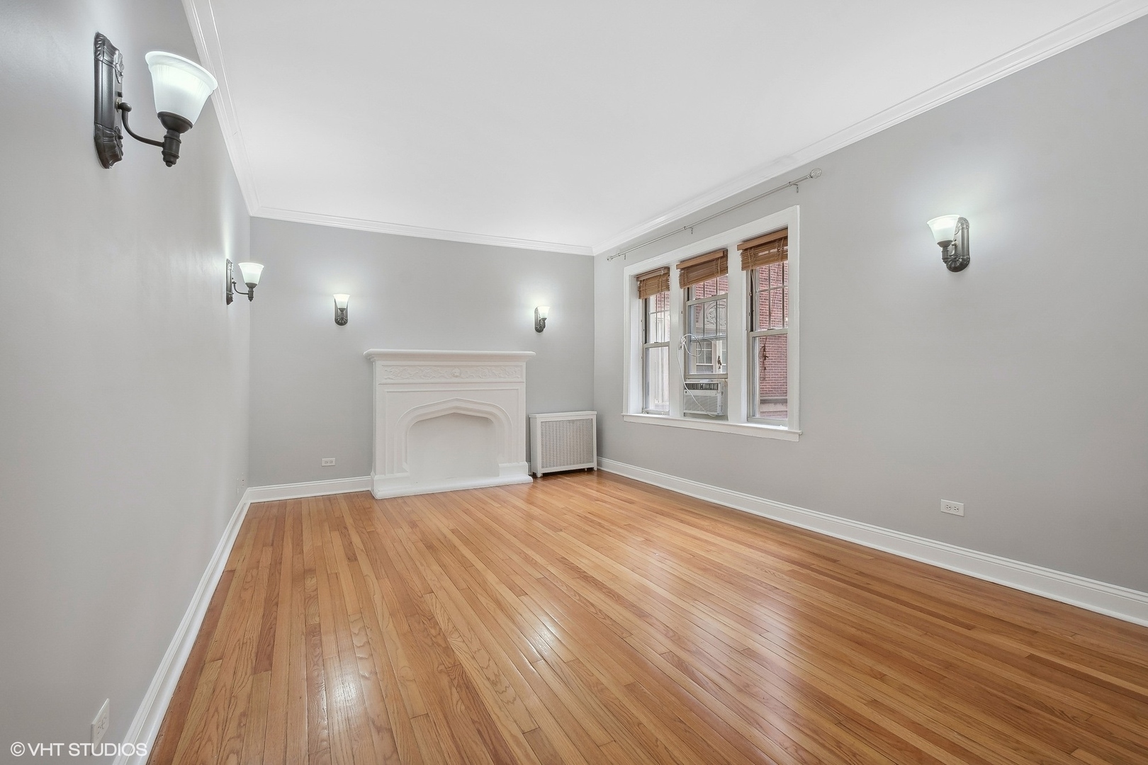 6137 N Hoyne Avenue Unit: 1