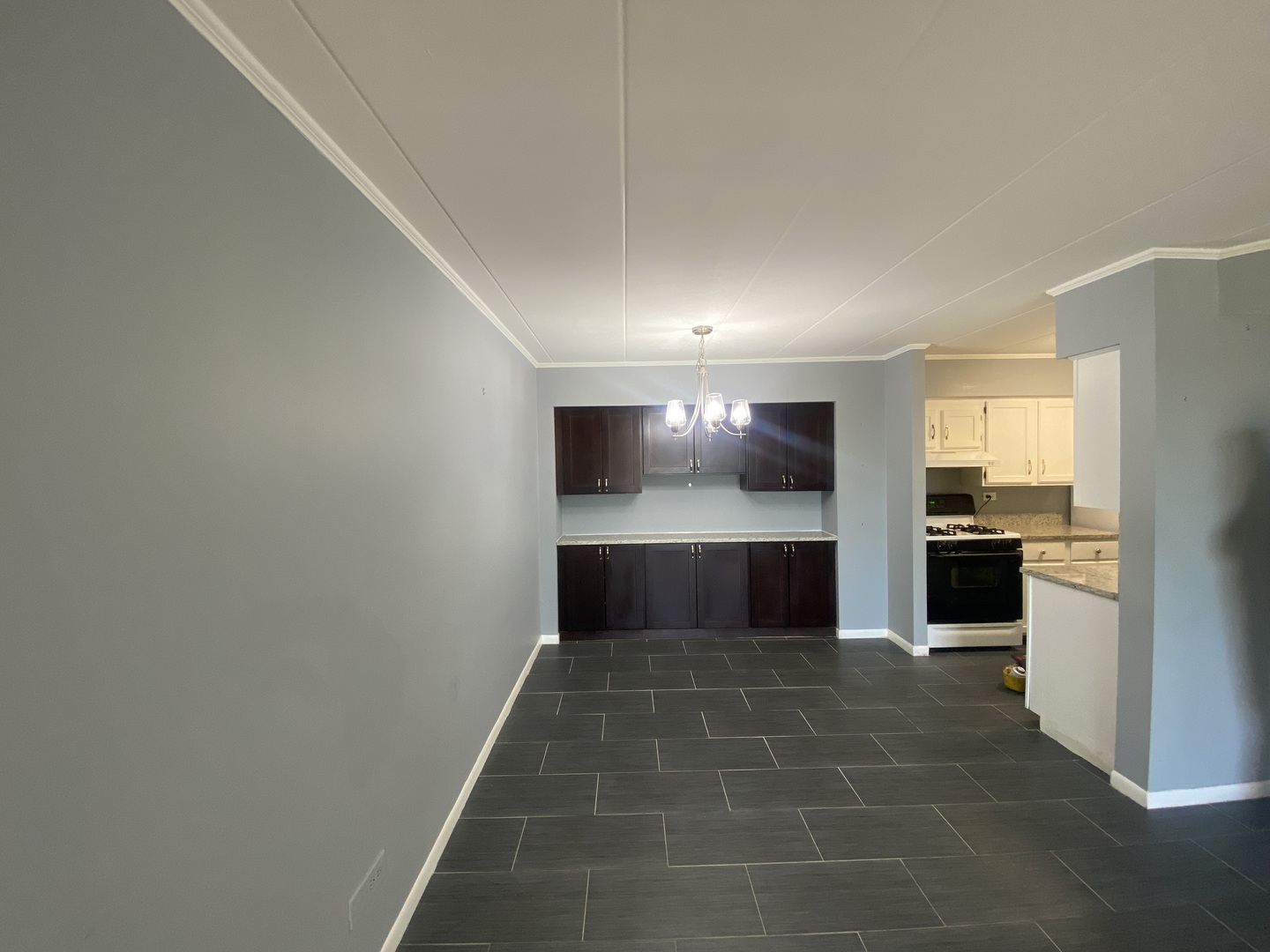 300 S Roselle Road Unit: 522