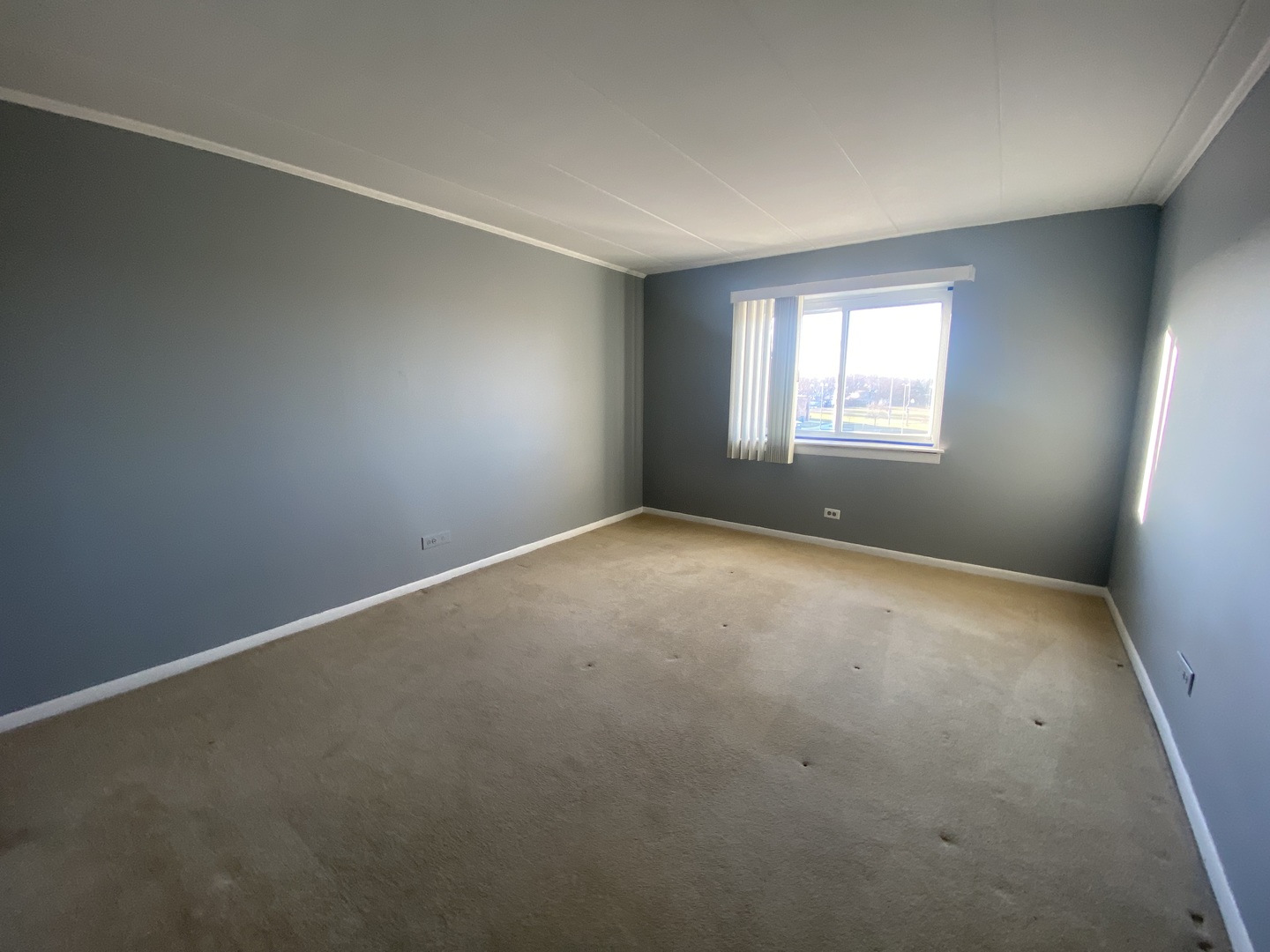 300 S Roselle Road Unit: 522