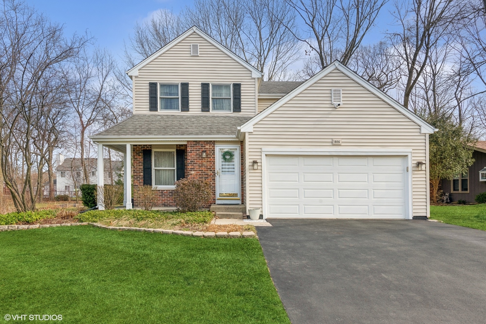 806 INTERLAKEN Drive