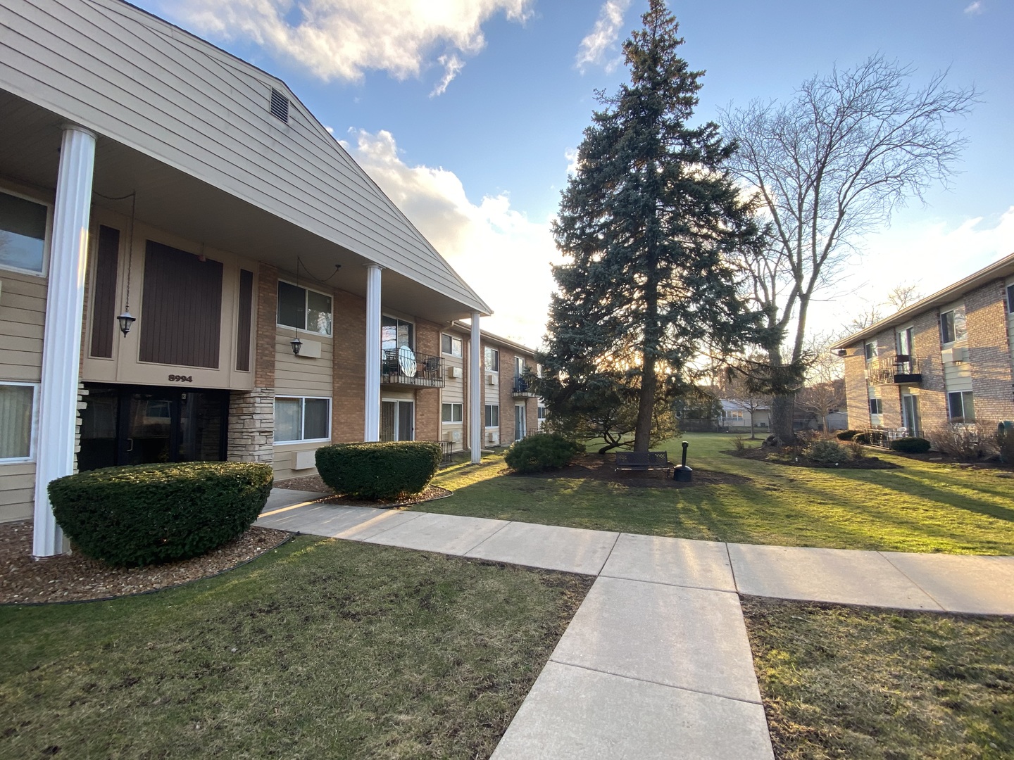 8994 Kennedy Drive Unit: 1B