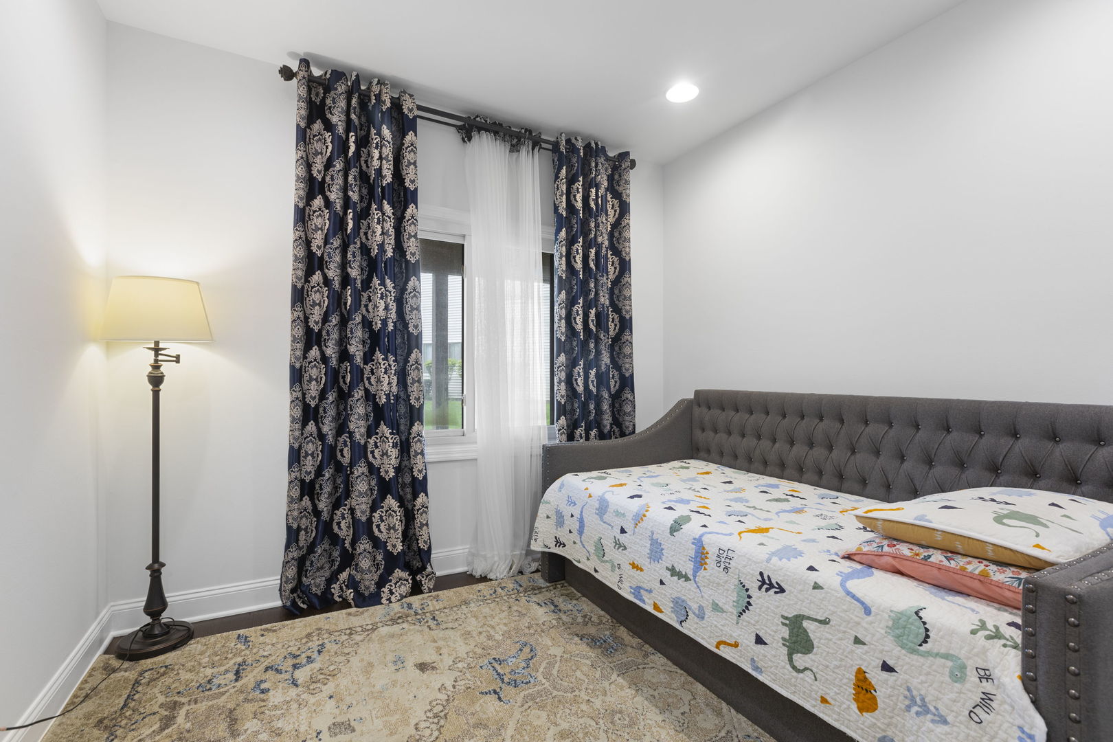 205 WINDING OAK Lane Unit: 205