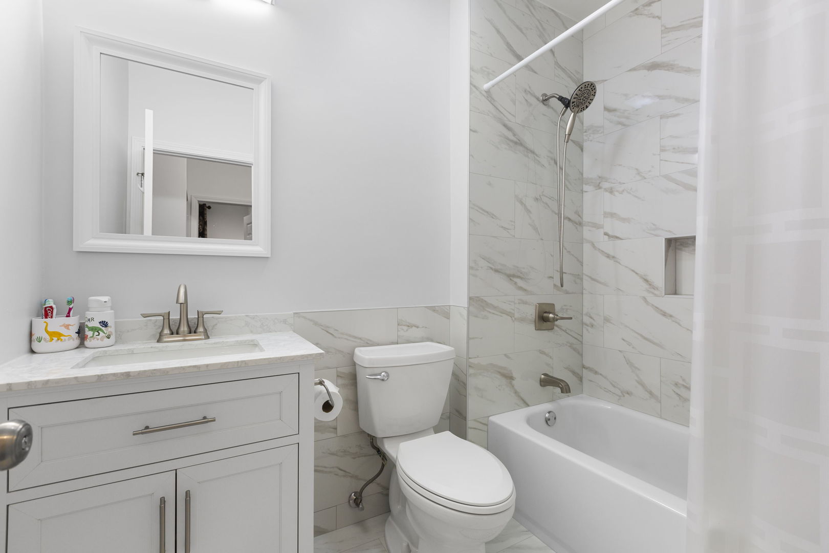 205 WINDING OAK Lane Unit: 205