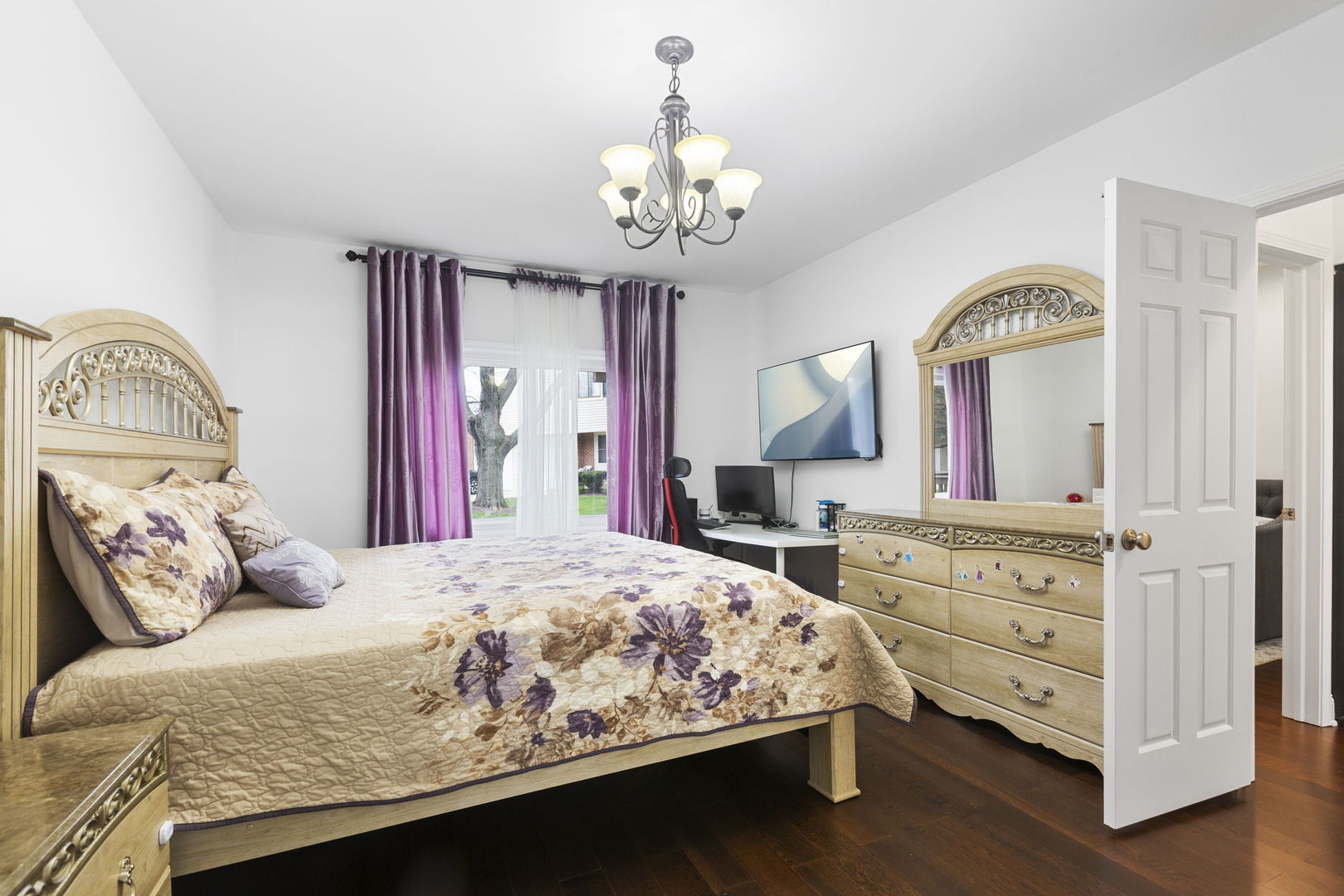 205 WINDING OAK Lane Unit: 205