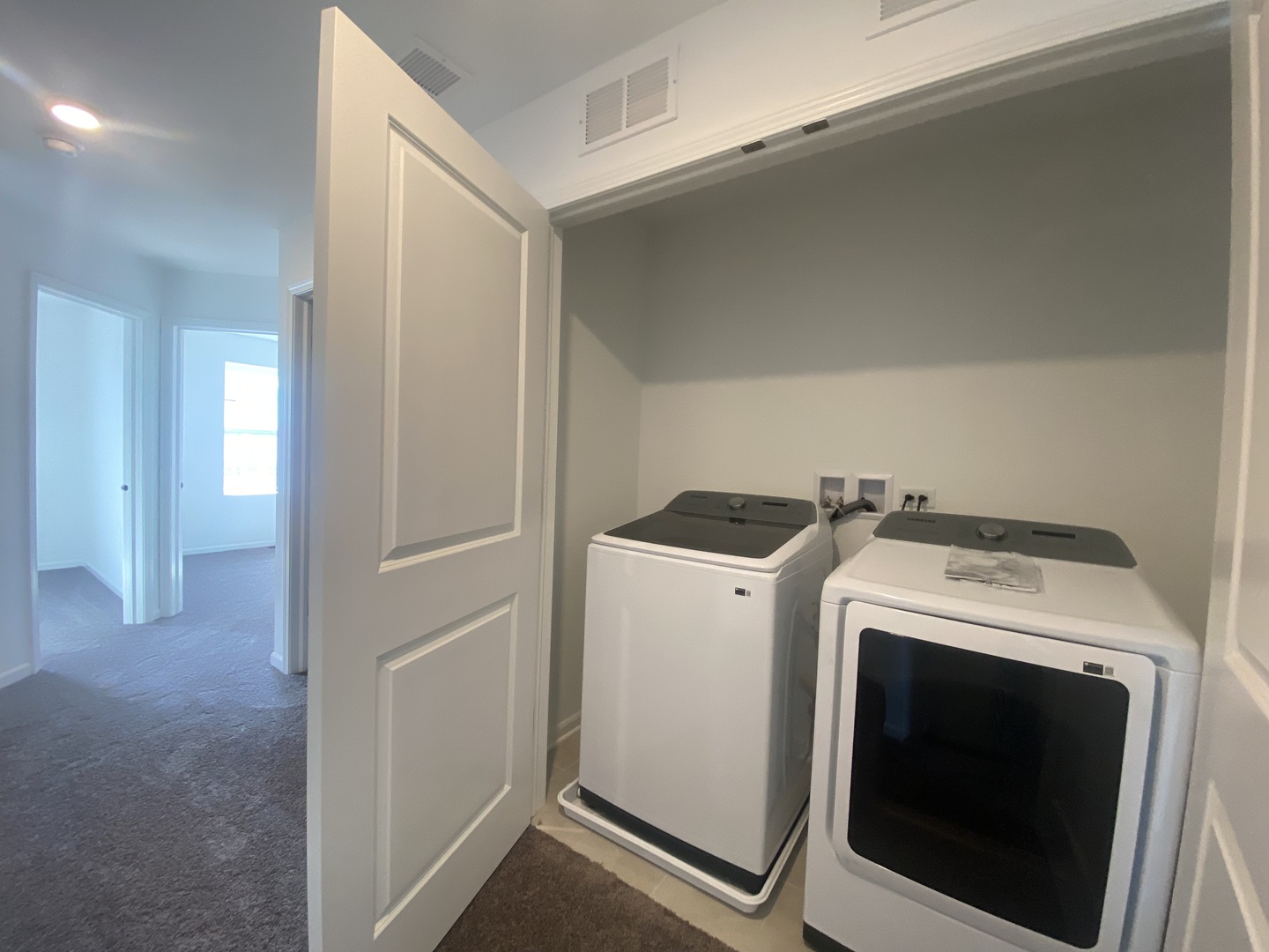 4443 Chelsea Manor Circle