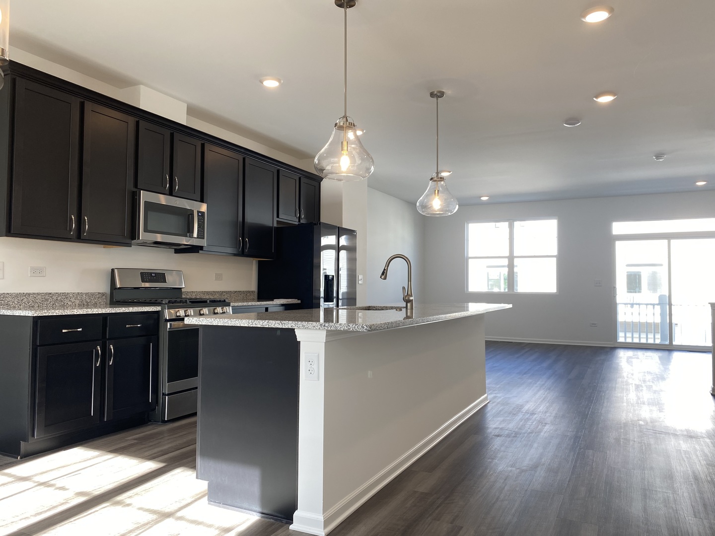 4443 Chelsea Manor Circle