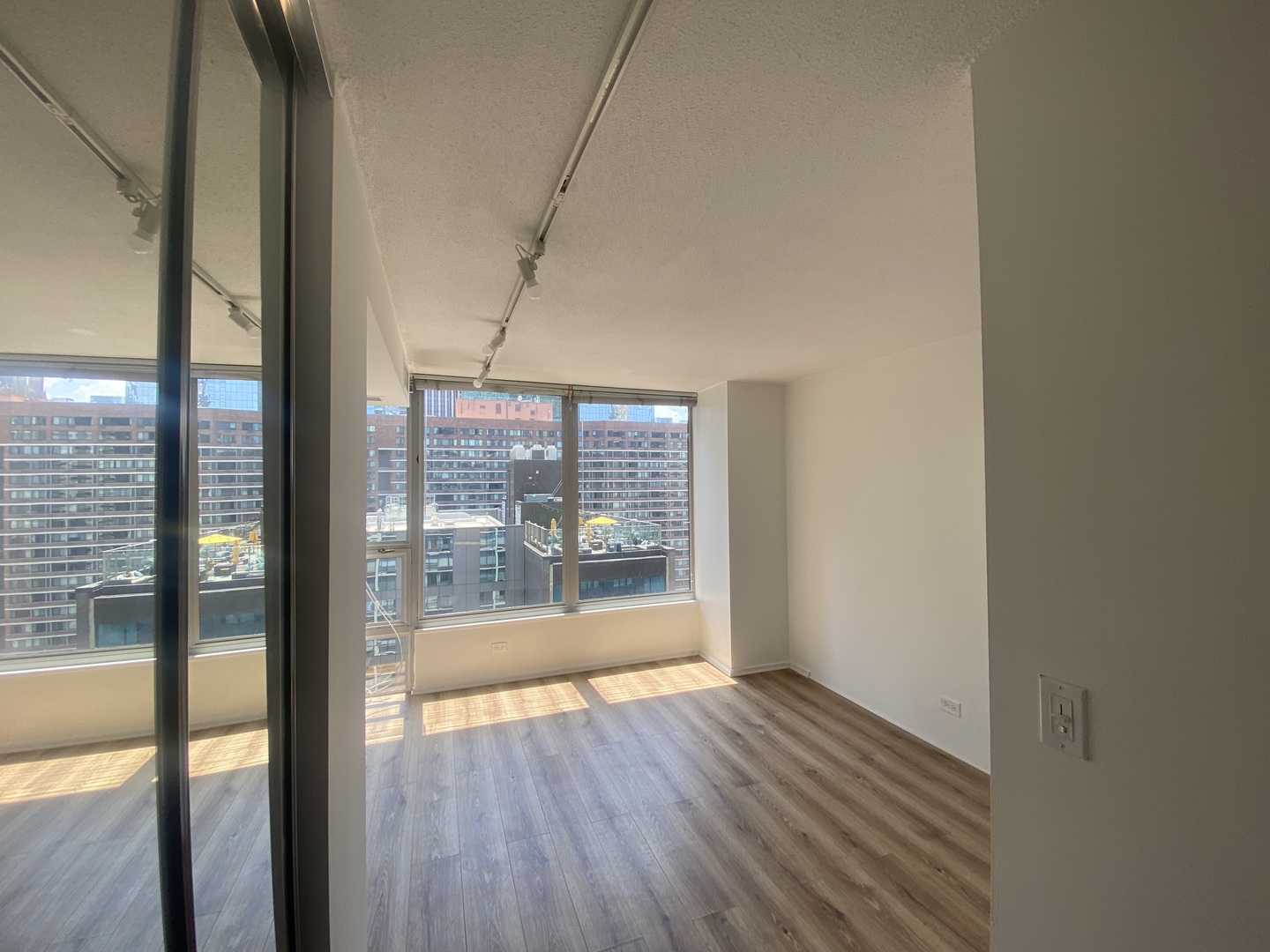 230 E Ontario Street Unit: 2304
