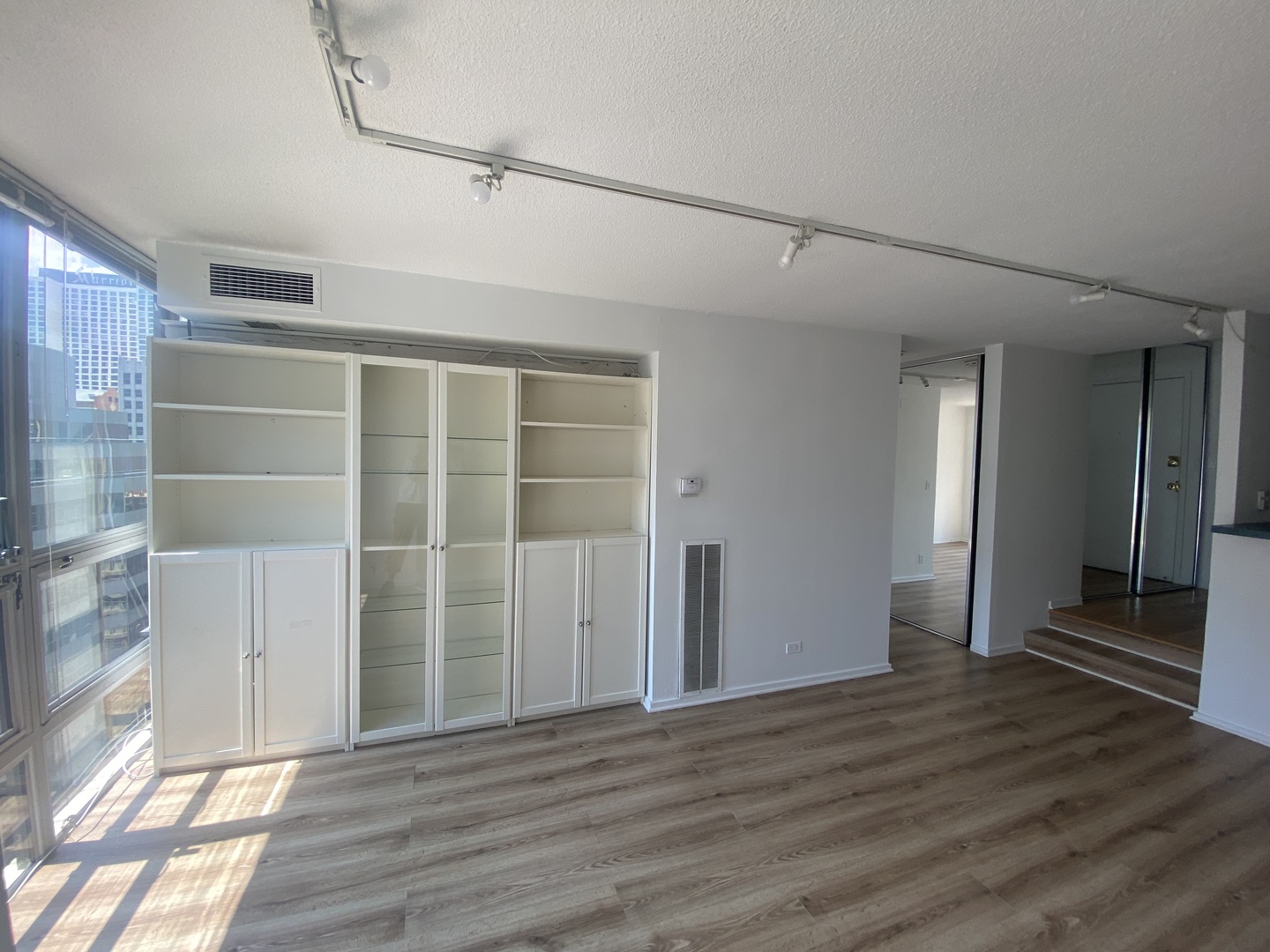 230 E Ontario Street Unit: 2304