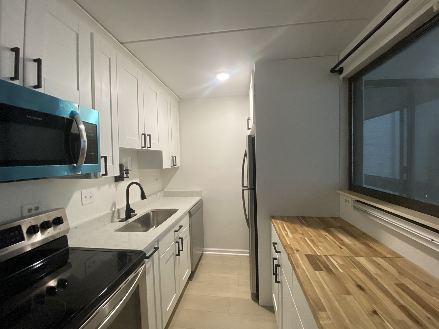 358 W Miner Street Unit: 1A