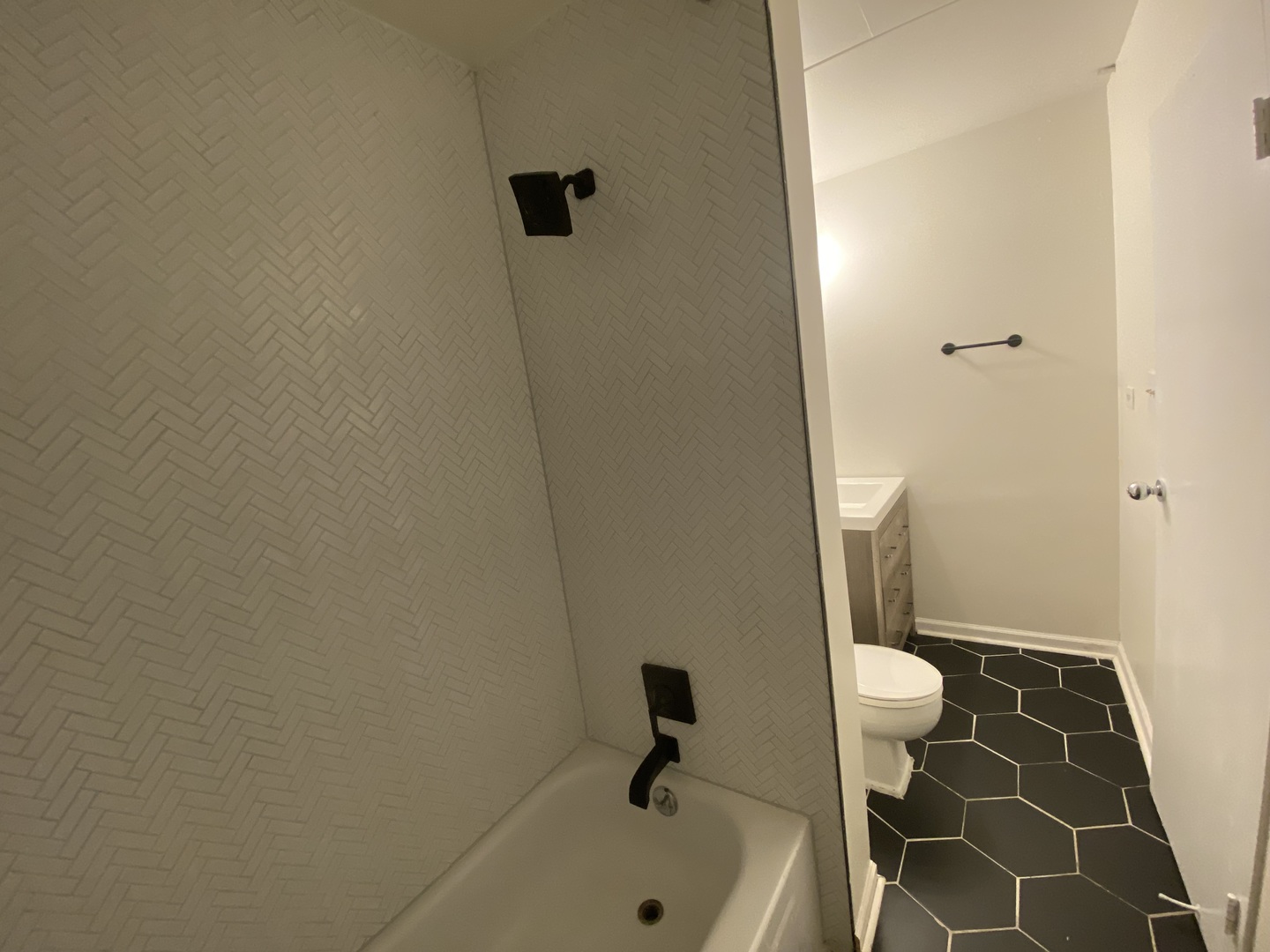 358 W Miner Street Unit: 1A