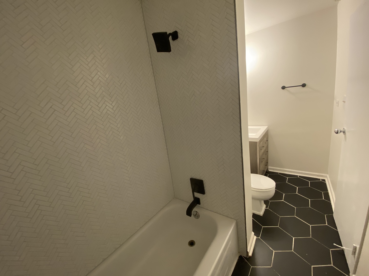 358 W Miner Street Unit: 1A