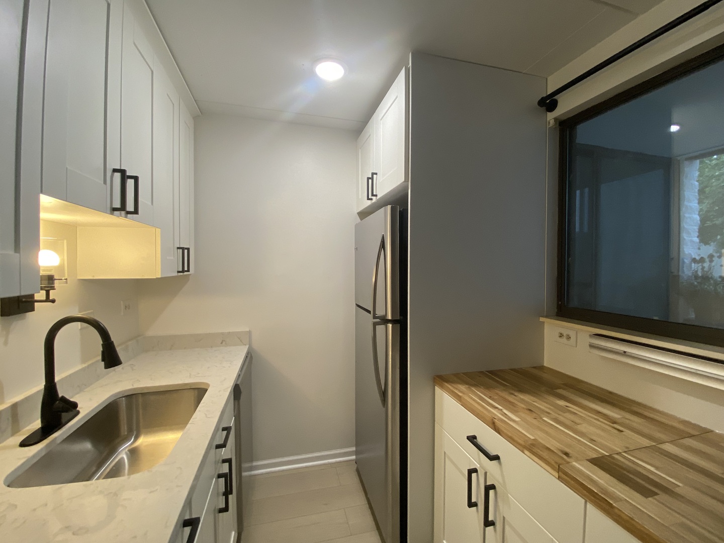 358 W Miner Street Unit: 1A