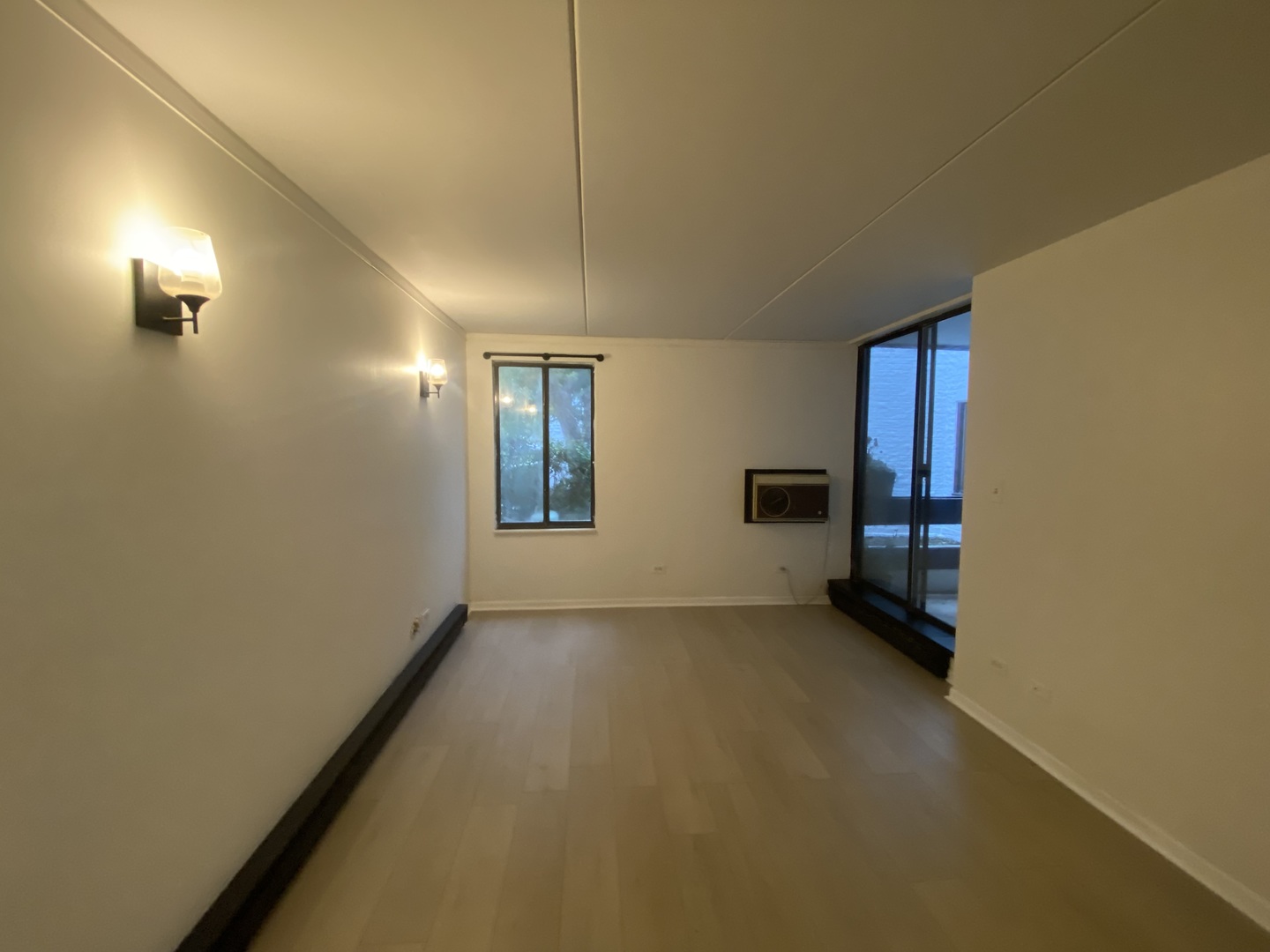 358 W Miner Street Unit: 1A