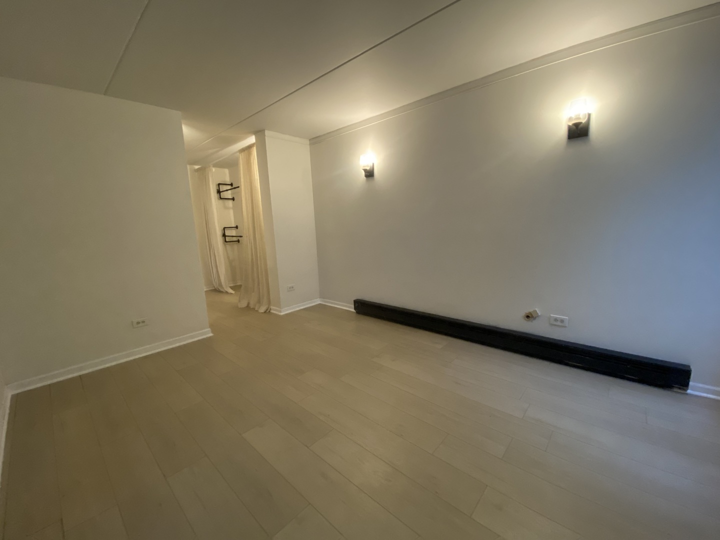 358 W Miner Street Unit: 1A