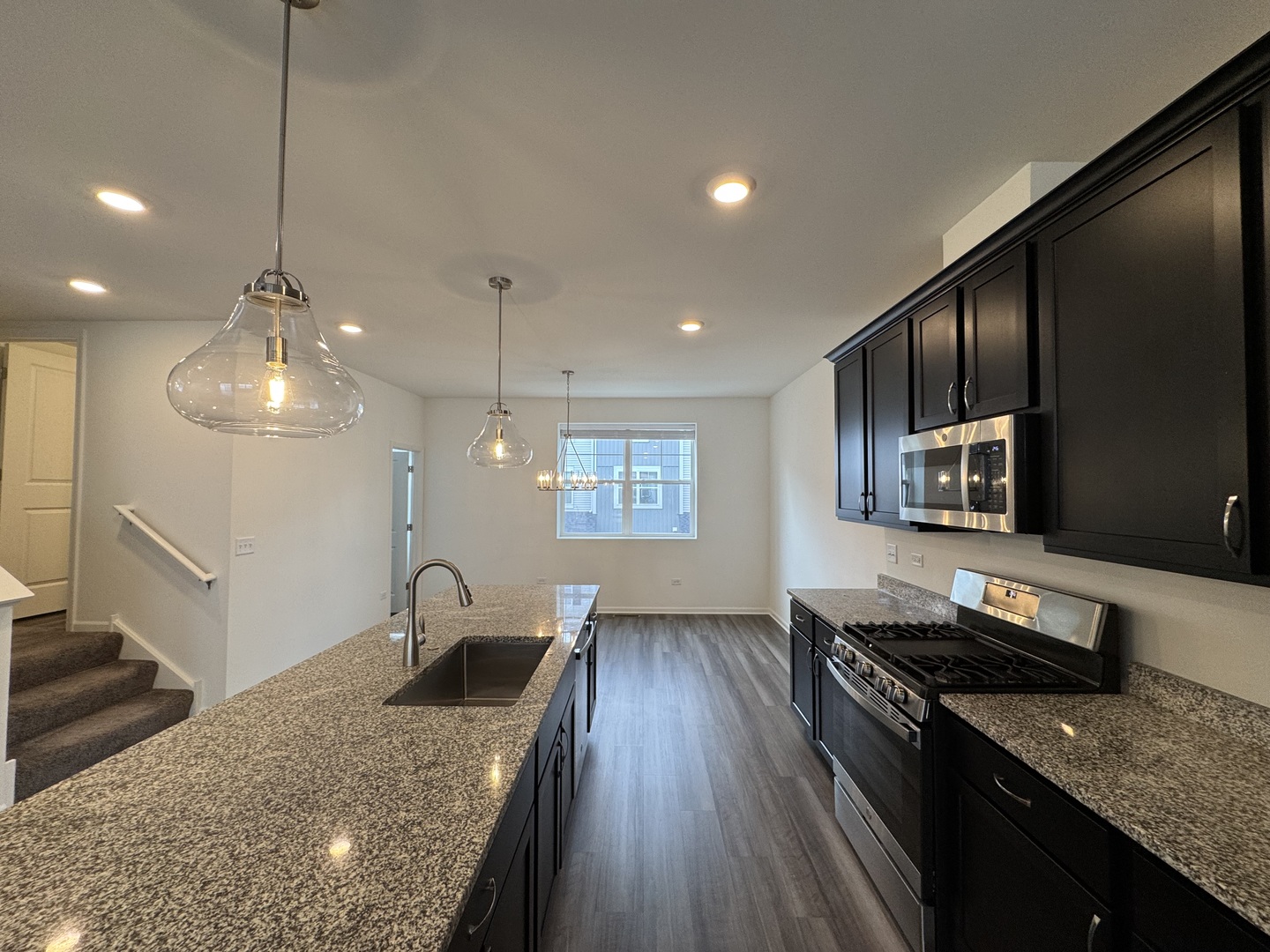 4443 Chelsea Manor Circle