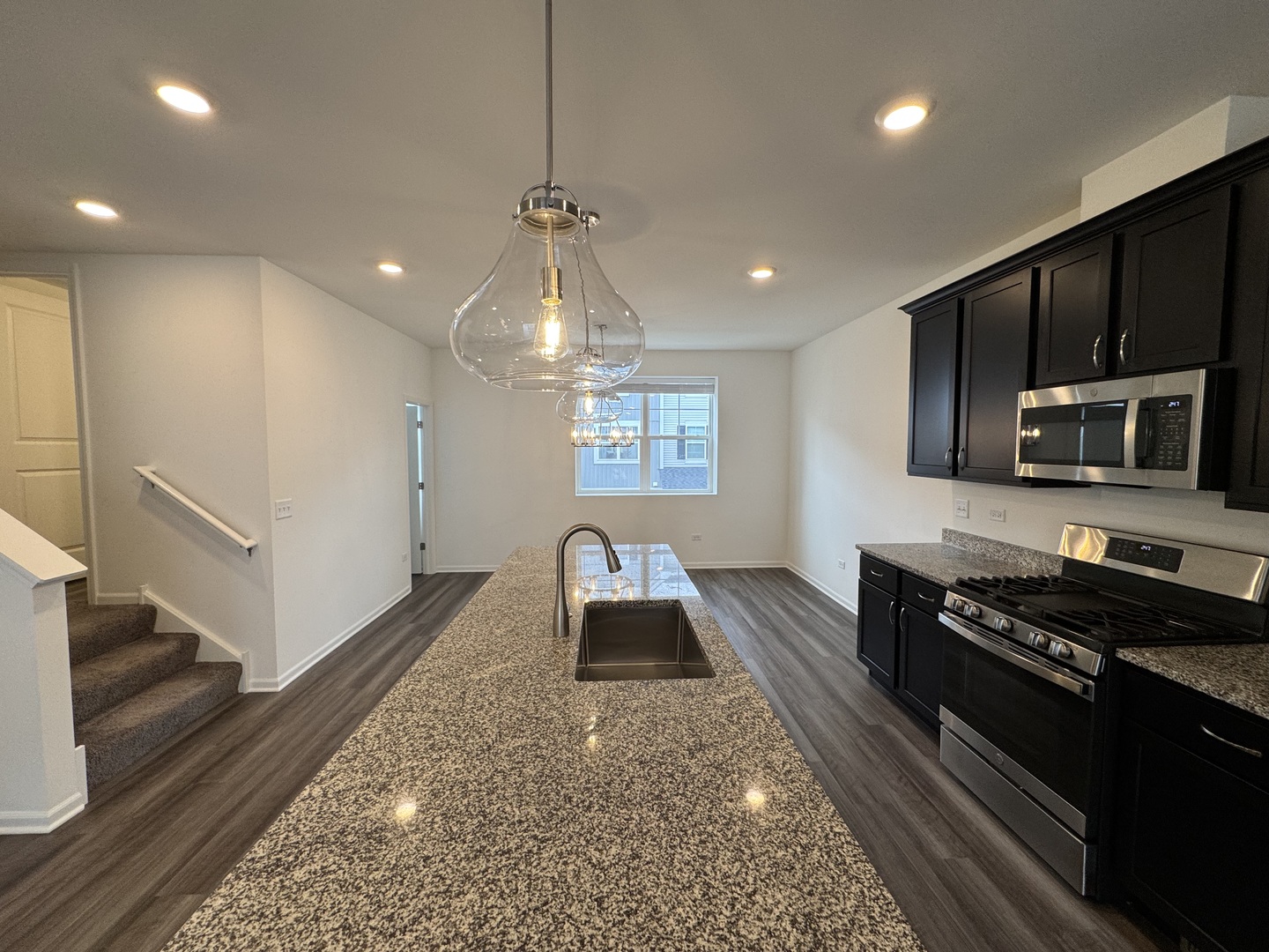 4443 Chelsea Manor Circle