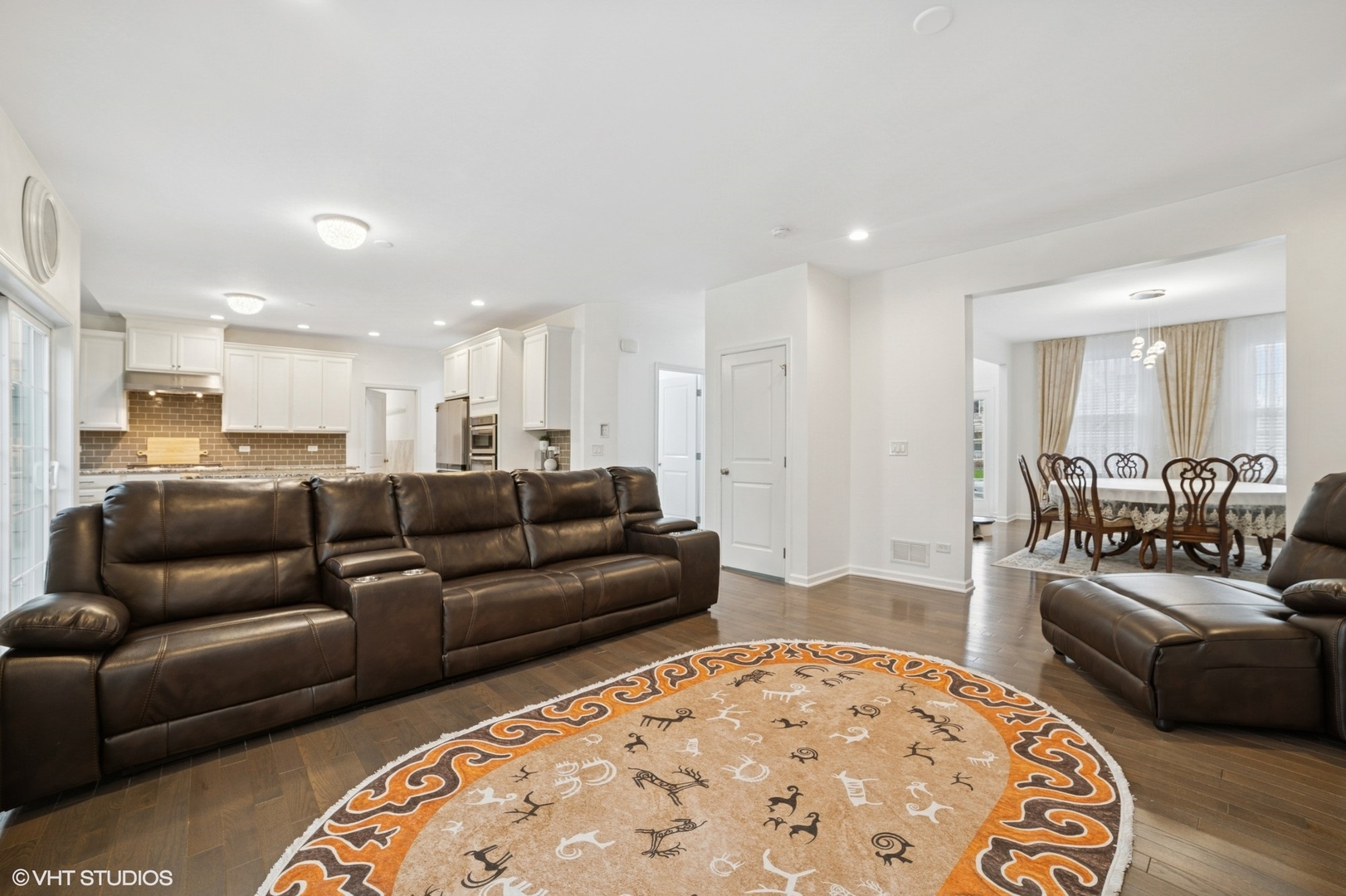3667 Thornhill Drive