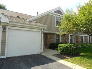 220 OAK KNOLL Court Unit: A2