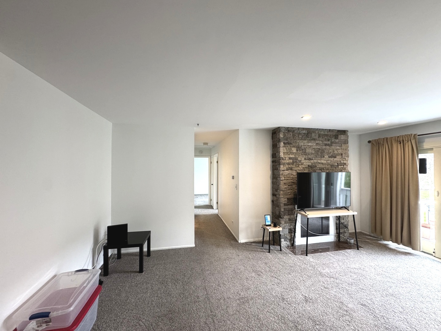 220 OAK KNOLL Court Unit: A2