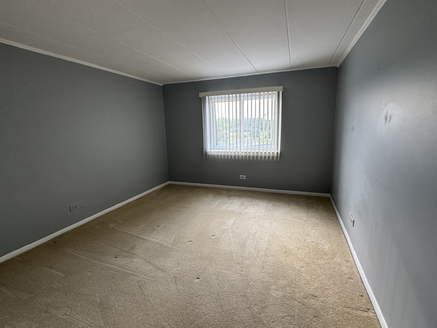 300 S Roselle Road Unit: 522