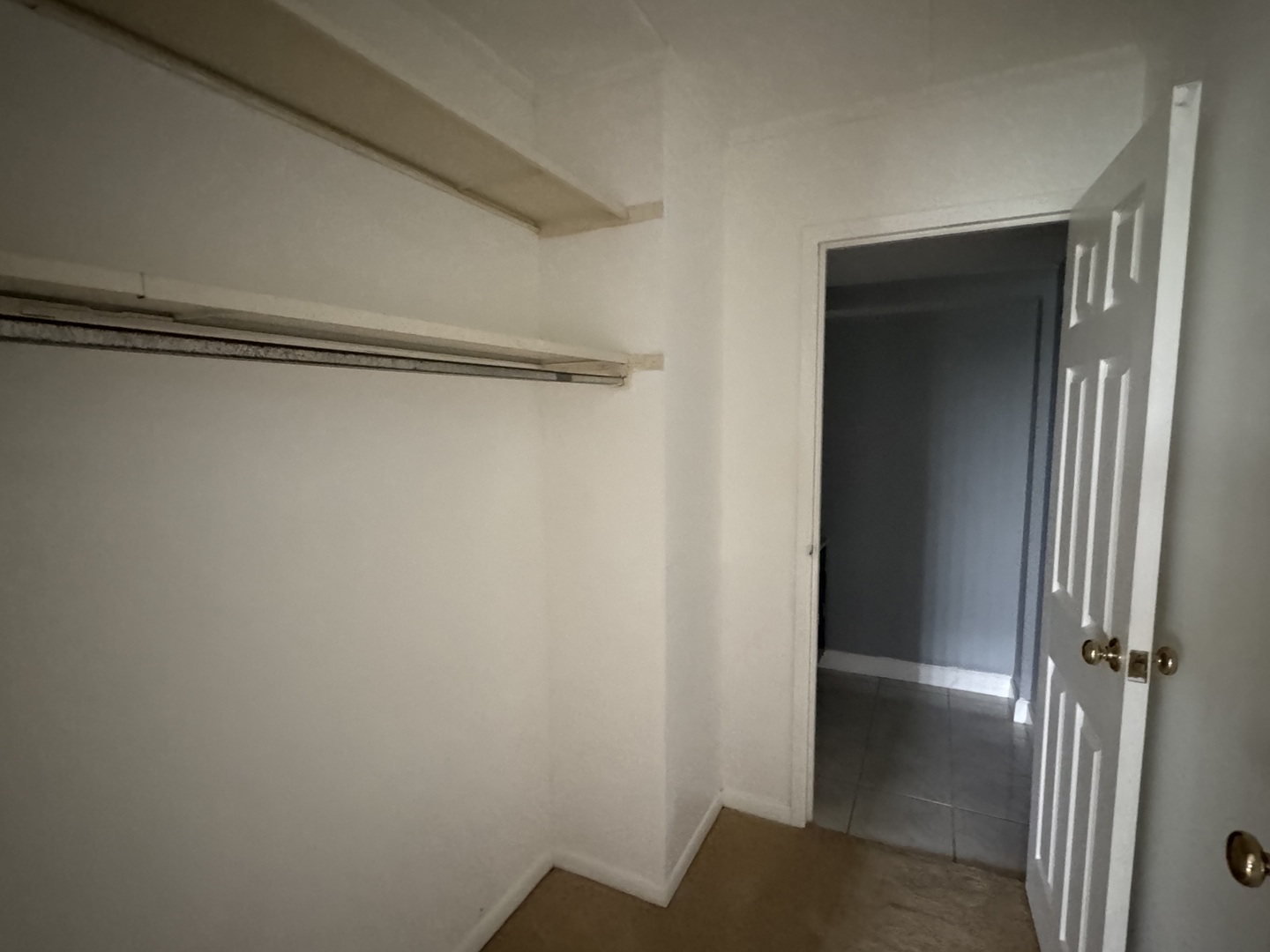 300 S Roselle Road Unit: 522