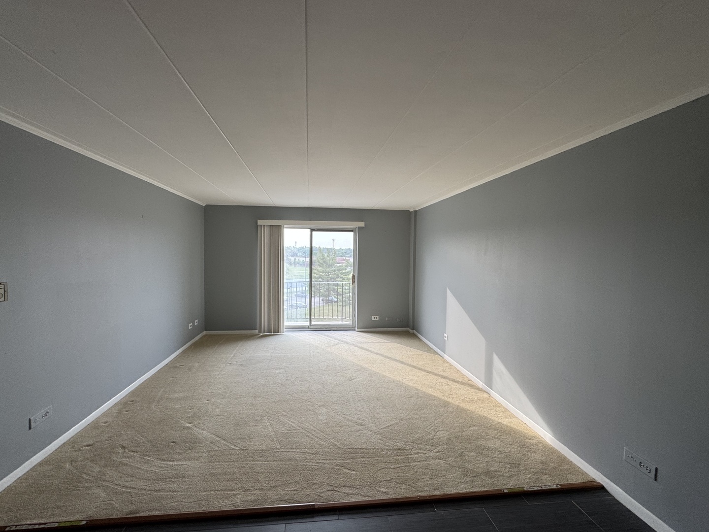 300 S Roselle Road Unit: 522