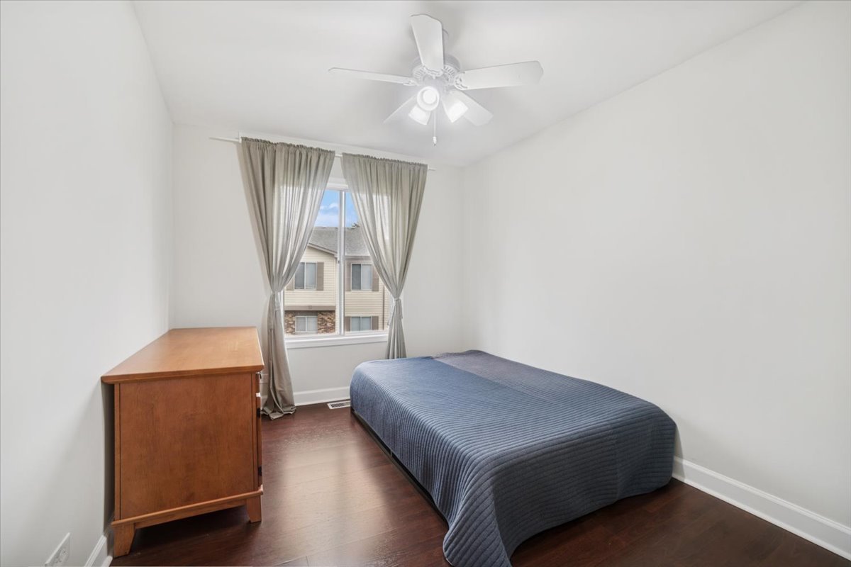8P S Fernwood Drive