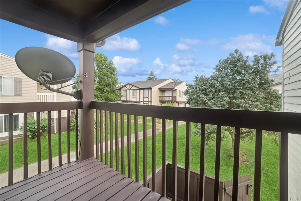 8P S Fernwood Drive
