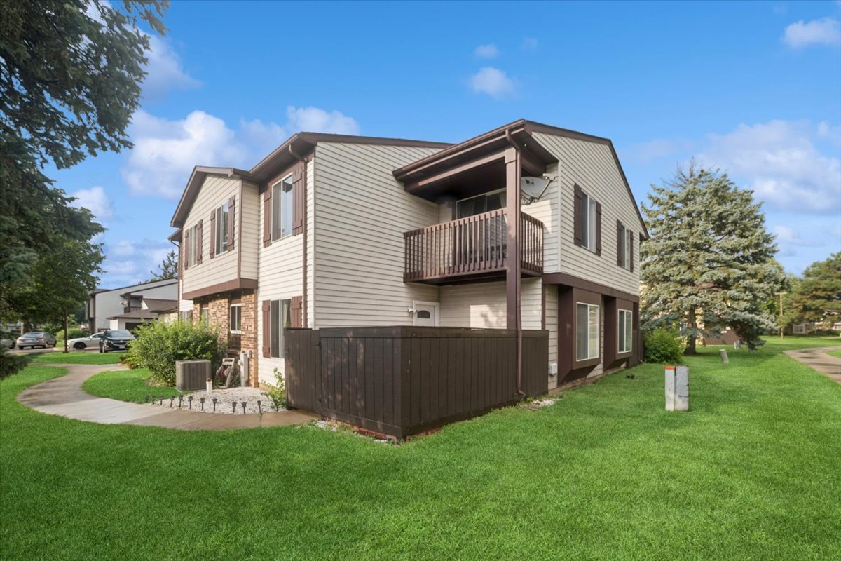 8P S Fernwood Drive