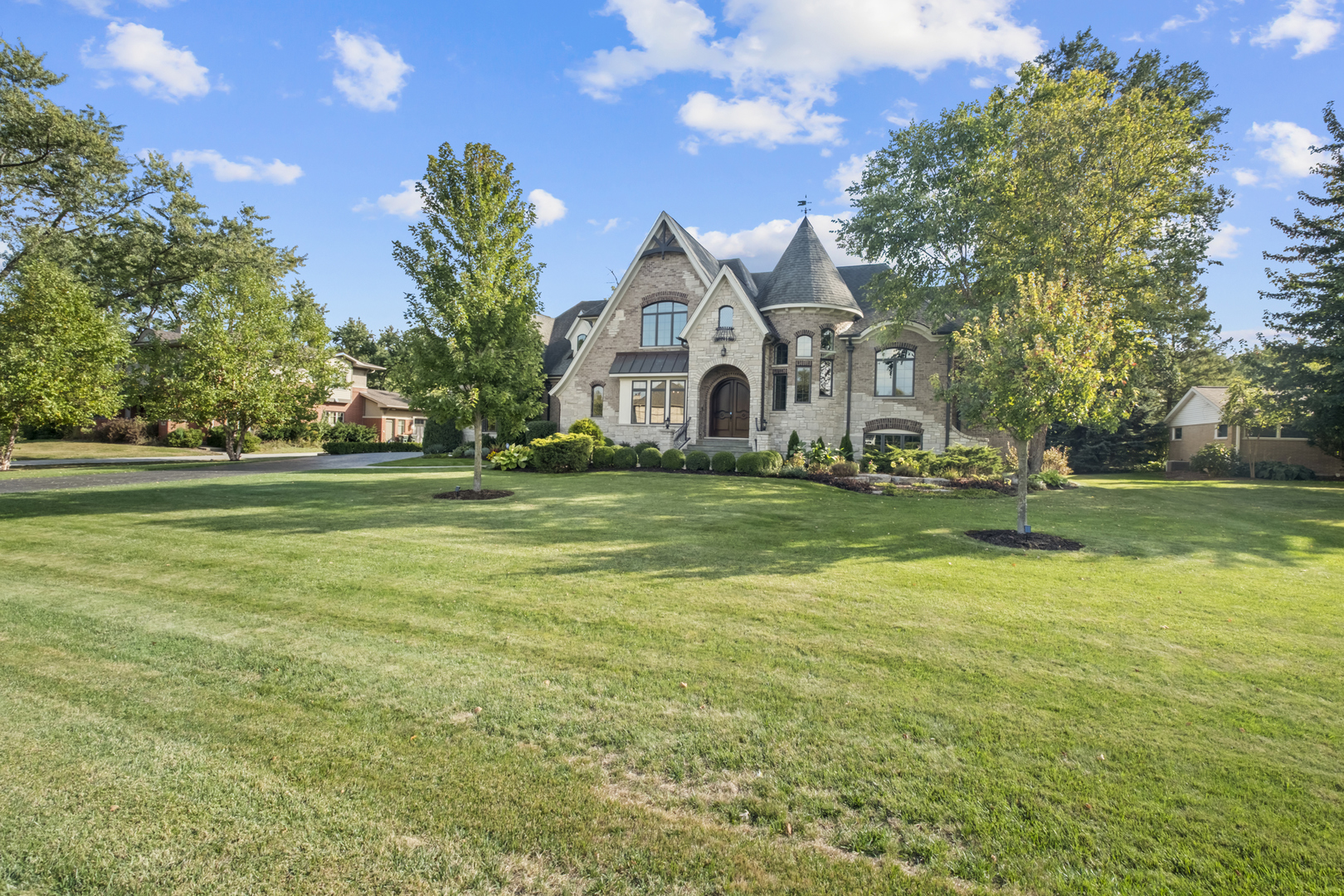 17W033 87th Street