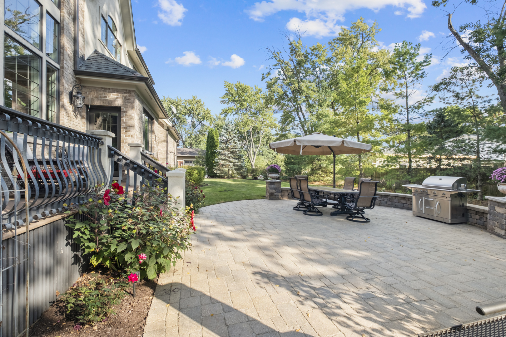 17W033 87th Street