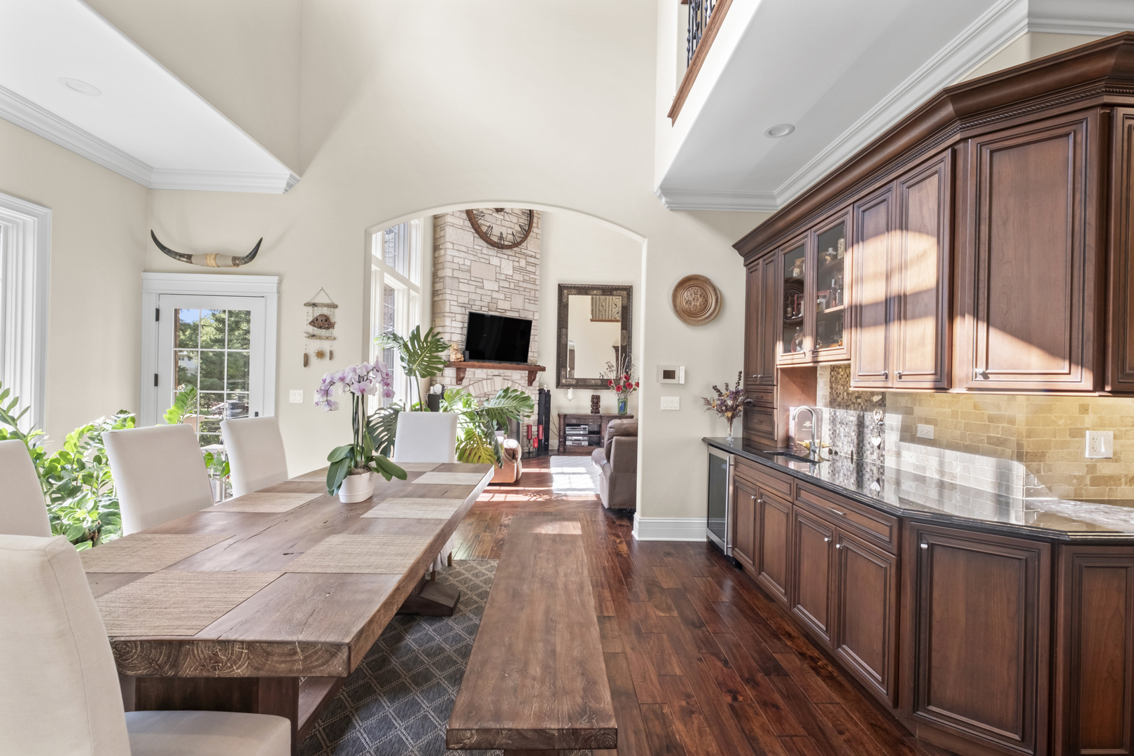 17W033 87th Street