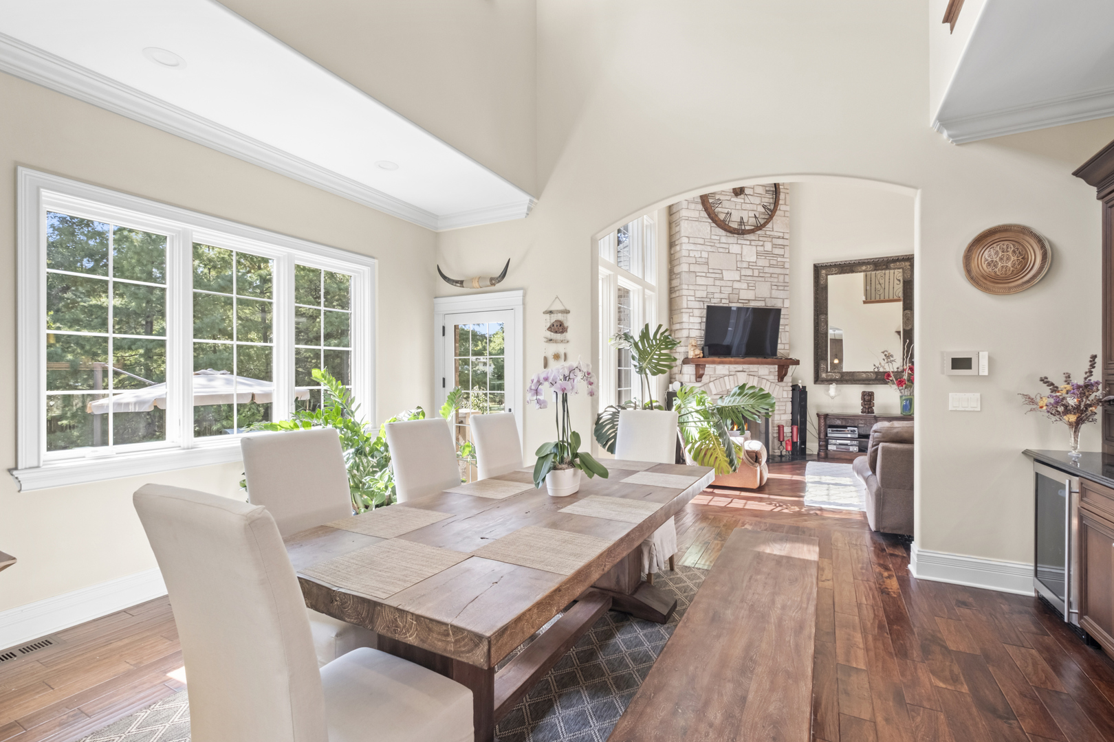 17W033 87th Street