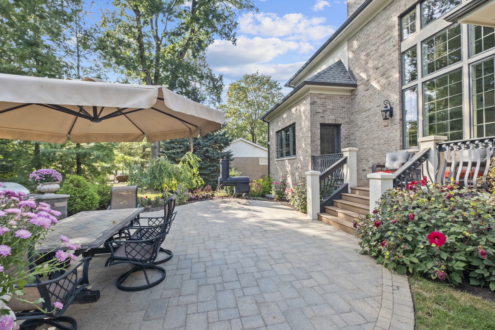 17W033 87th Street