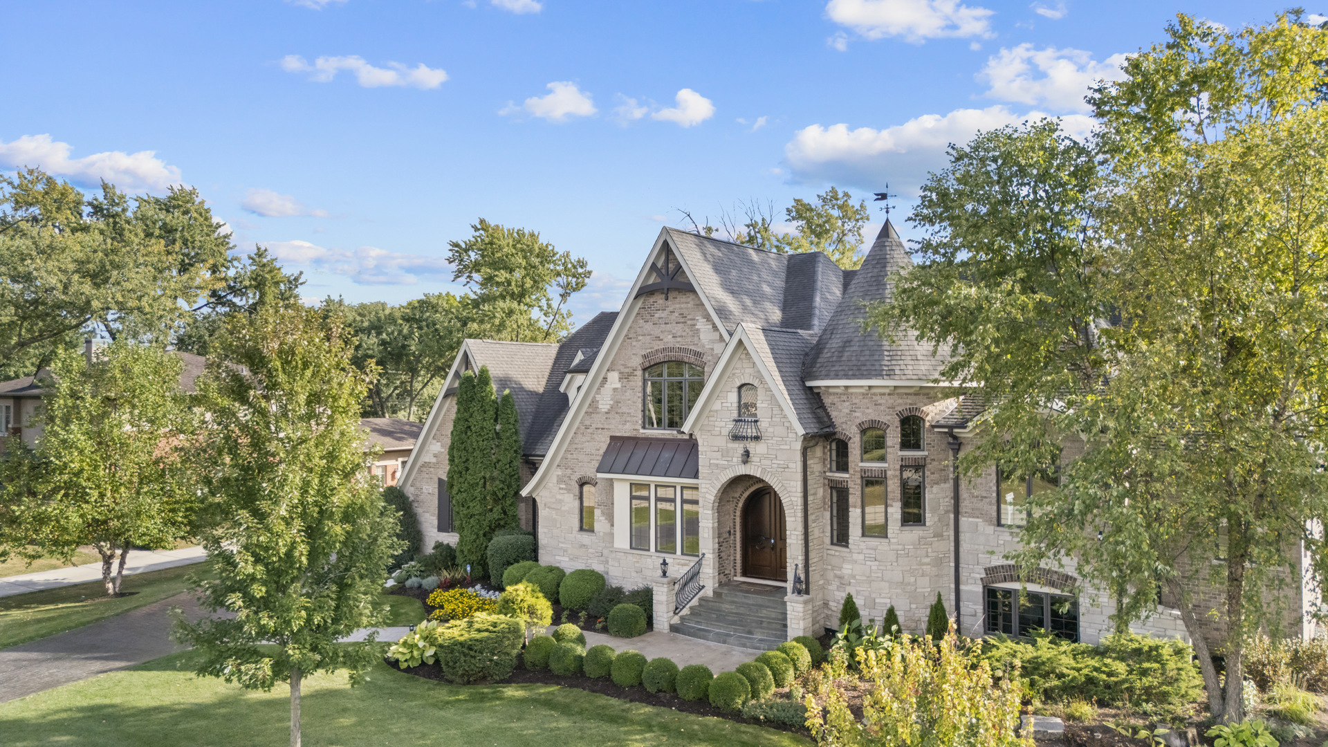 17W033 87th Street