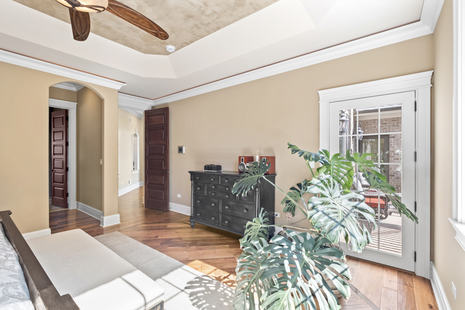 17W033 87th Street