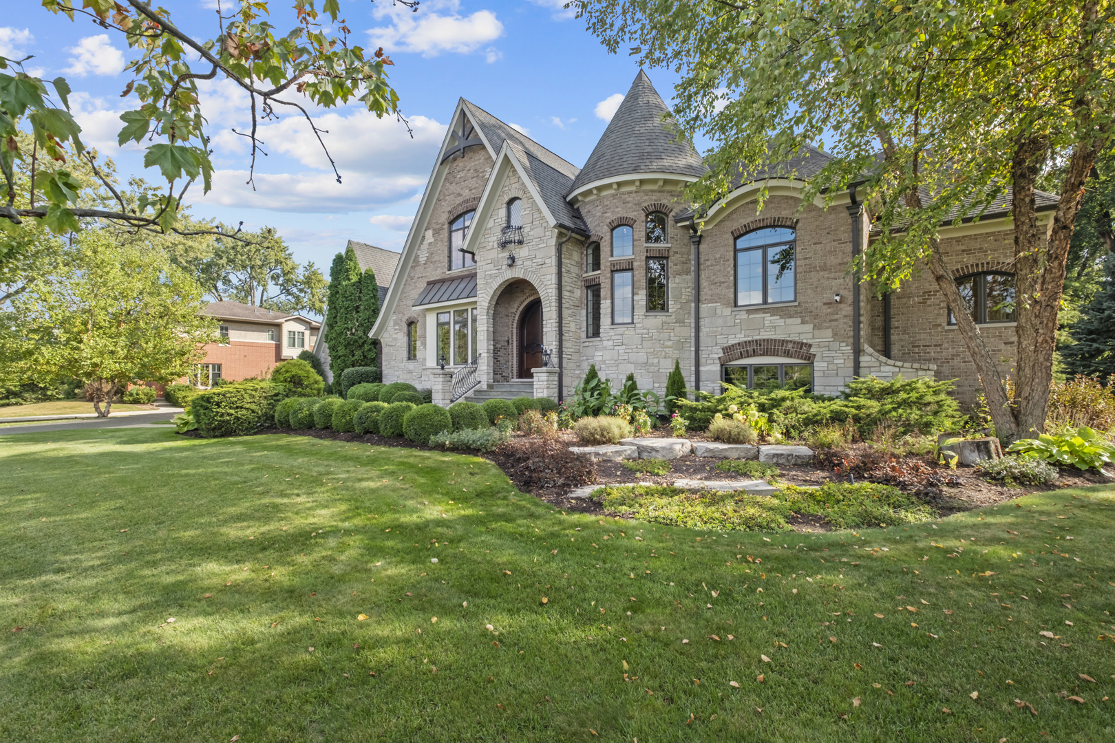 17W033 87th Street
