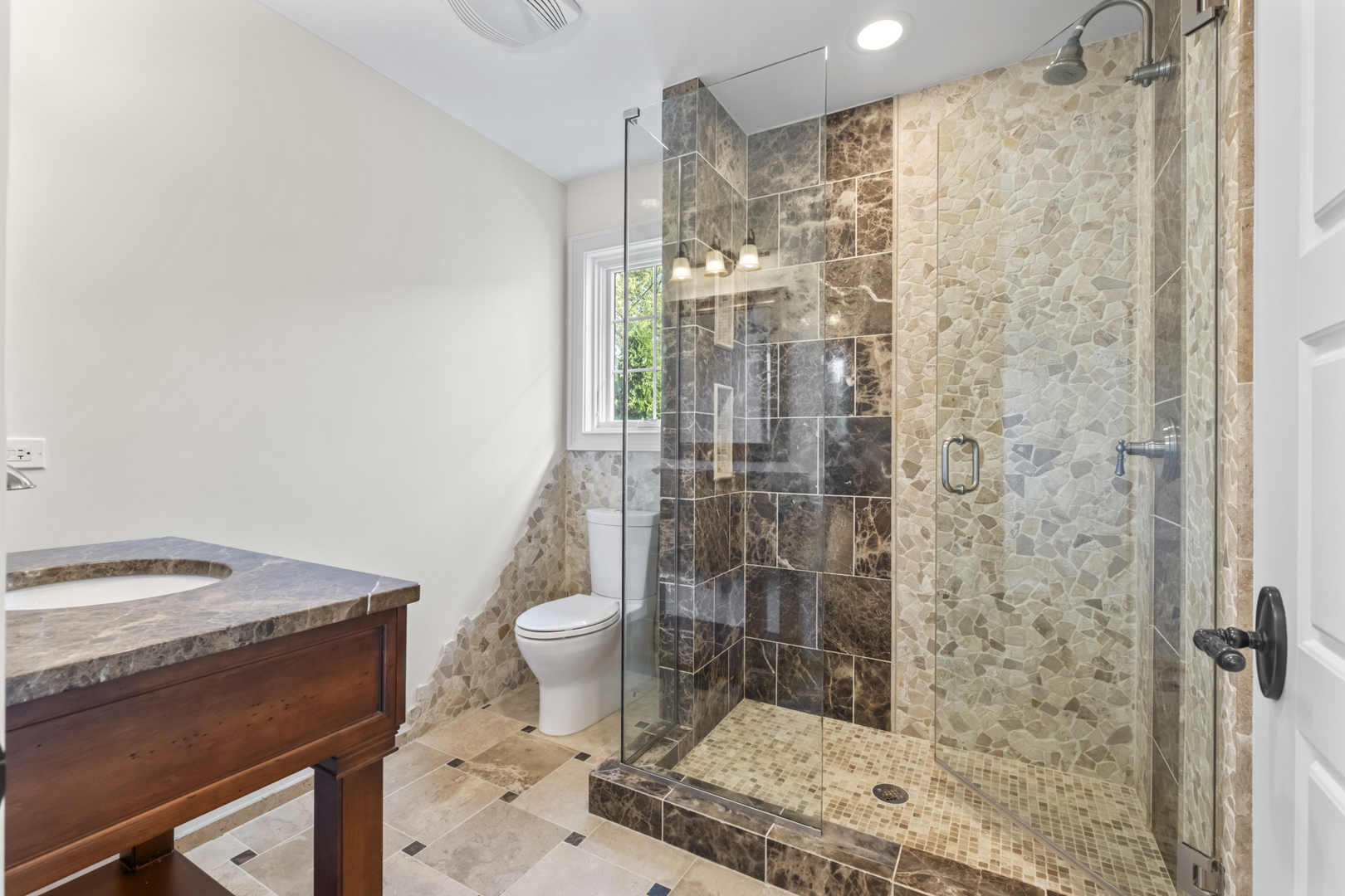 17W033 87th Street