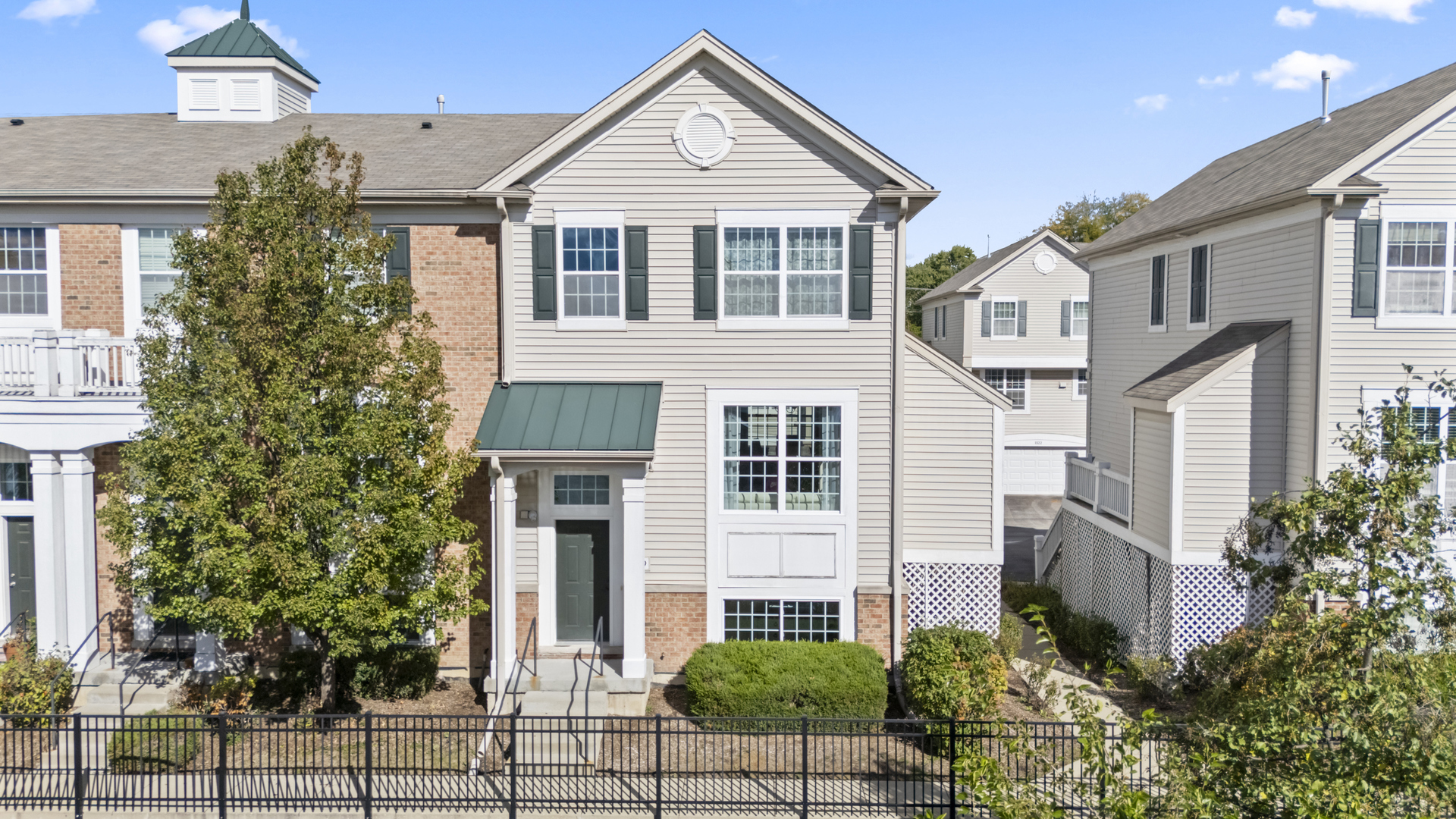 1519 E Arbor Lane
