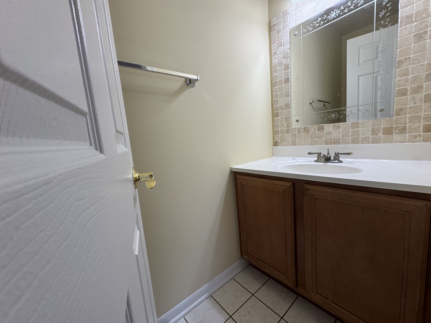 460 N Lake Shore Drive Unit: 460